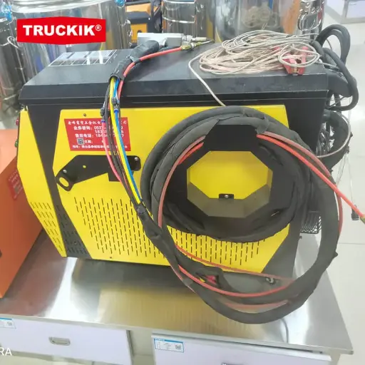 Laser welding machine